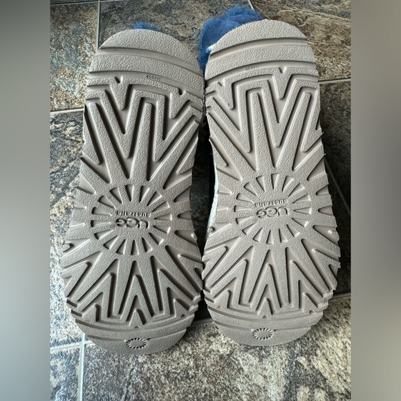 UGG Selene Nautical Rope Tie Back Slip On Boots- Navy, Women’s Size 6 - Picture 11 of 12